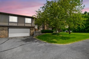 2890 Castleford Ct, Woodbury, MN_0005 day to dusk.jpeg