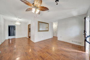 4775 SW 164th Ave, Miramar, FL 33027, US Photo 38