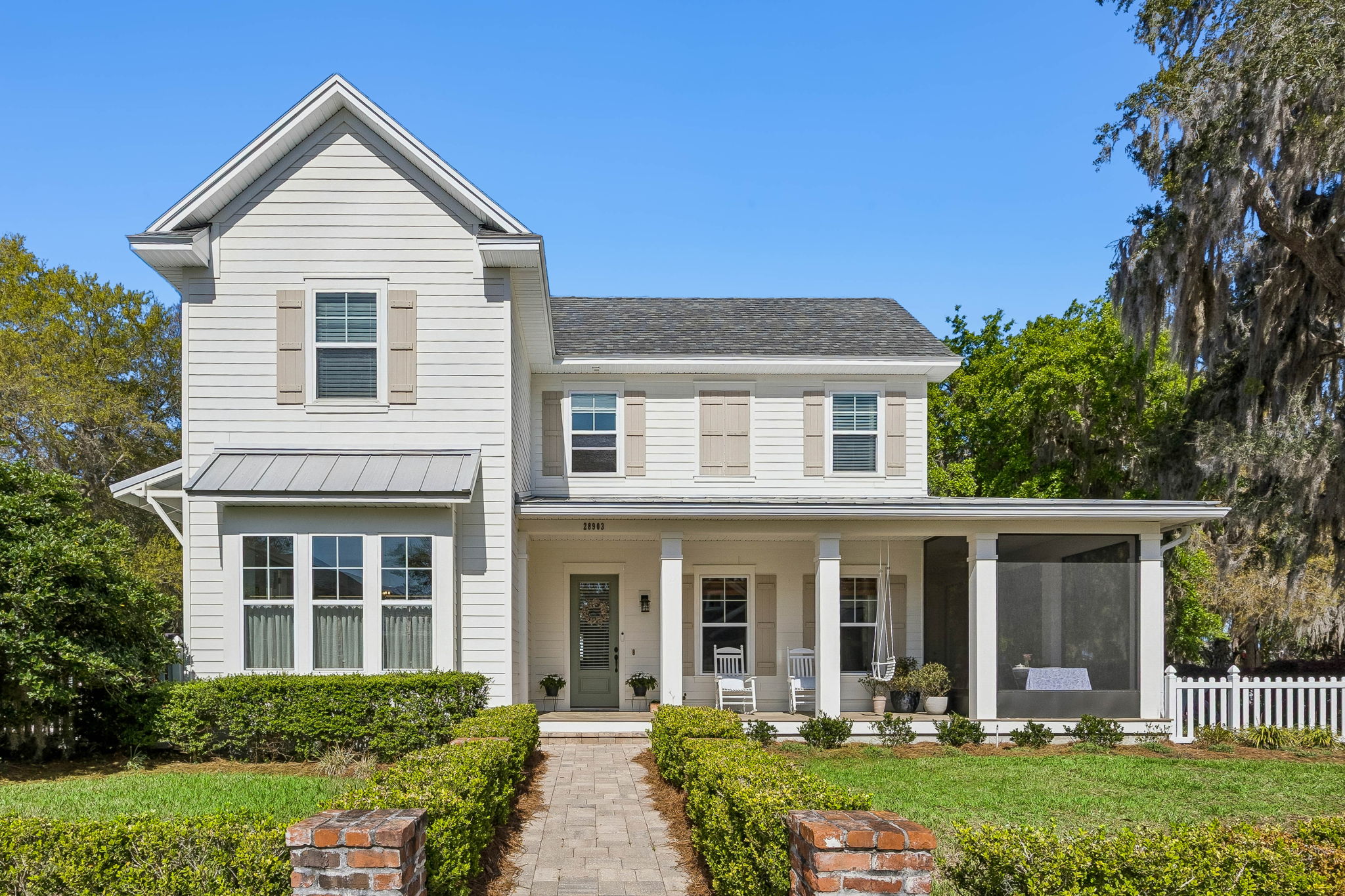Welcome to 28903 Grandview Mnr