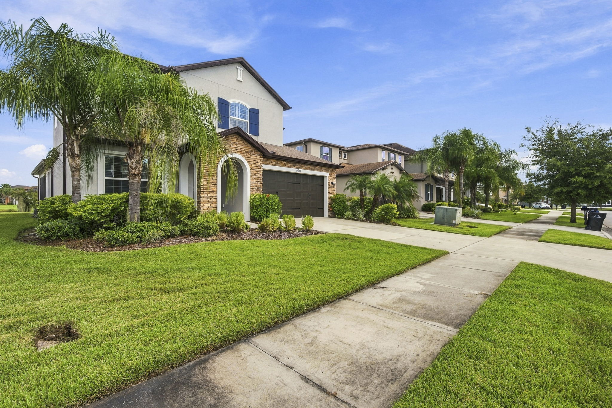 Front Exteriors (6)
