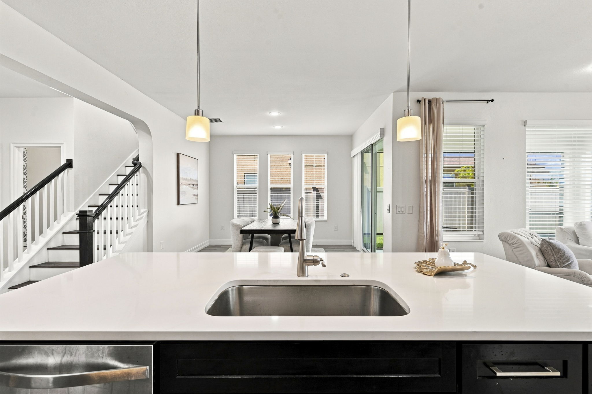Interiors (23)