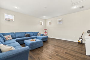 Interiors (35)