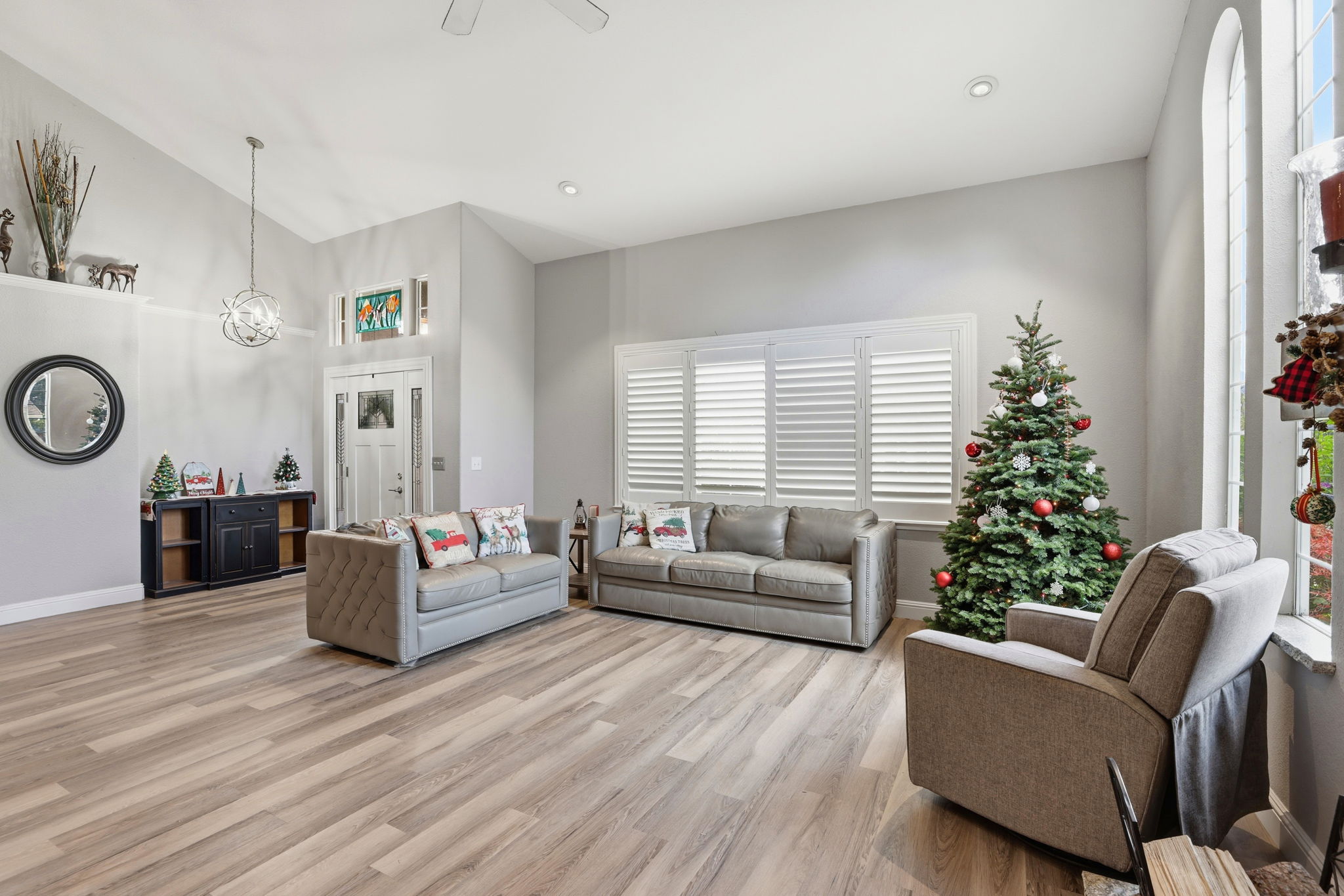 05_f8_2891 Calle Reynoso