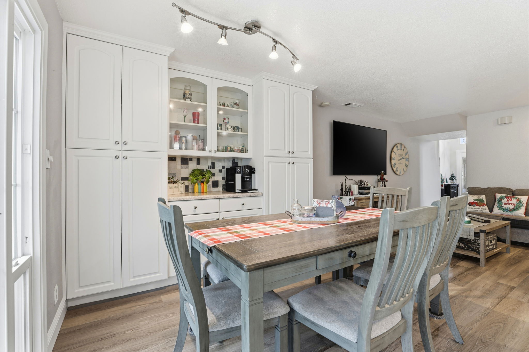 13_f8_2891 Calle Reynoso