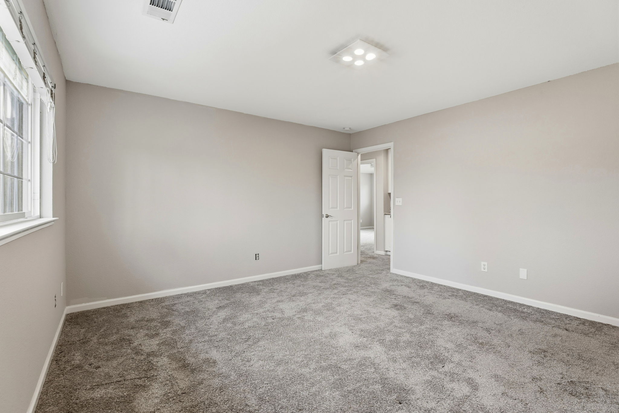 25_f8_2891 Calle Reynoso