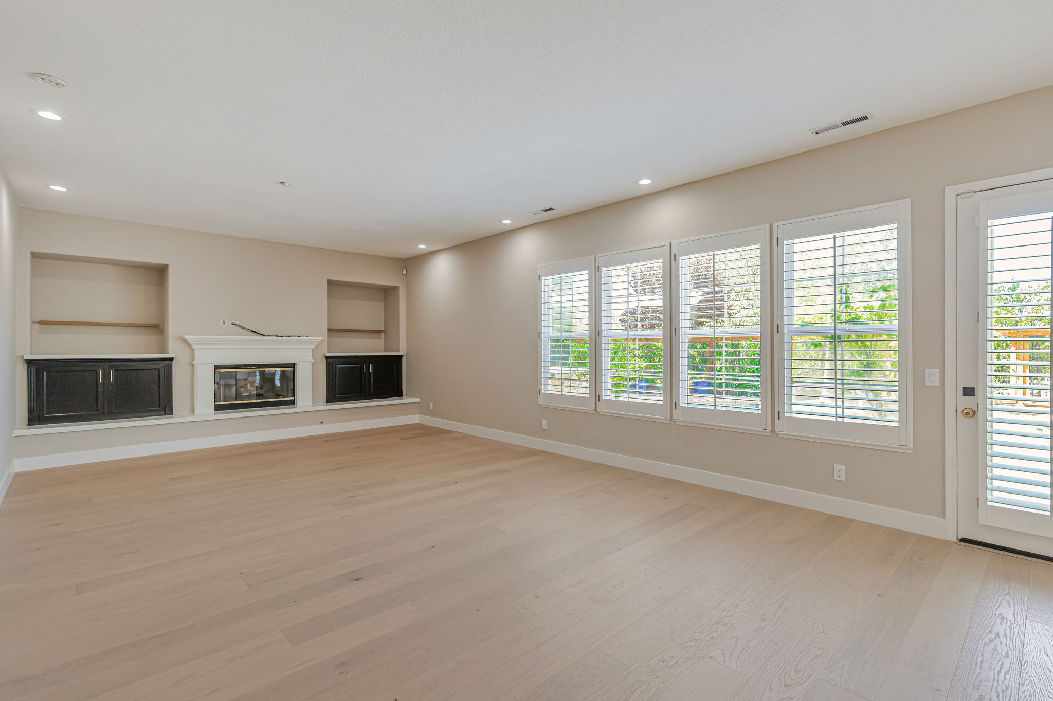 018_2892 Birkdale Ct 