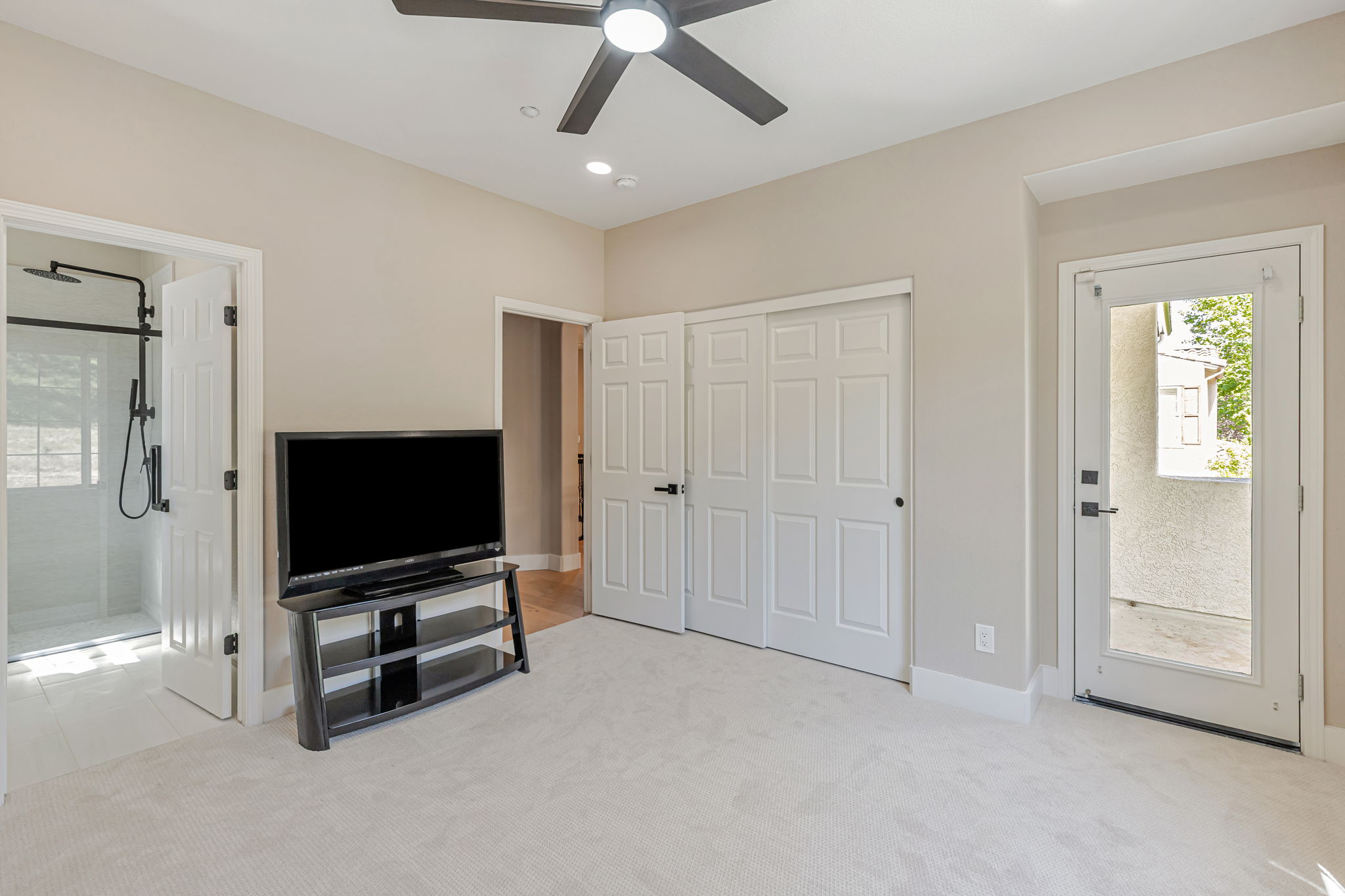 040_2892 Birkdale Ct 