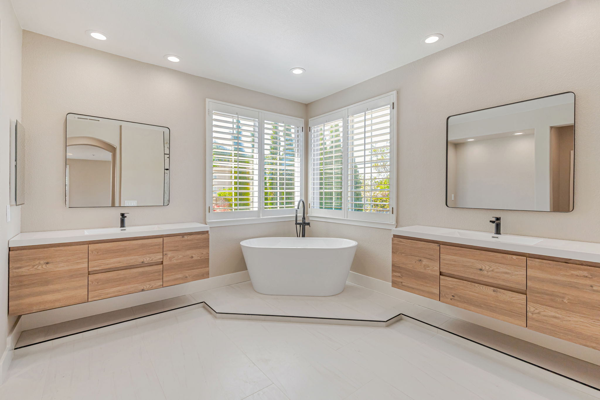 049_2892 Birkdale Ct 