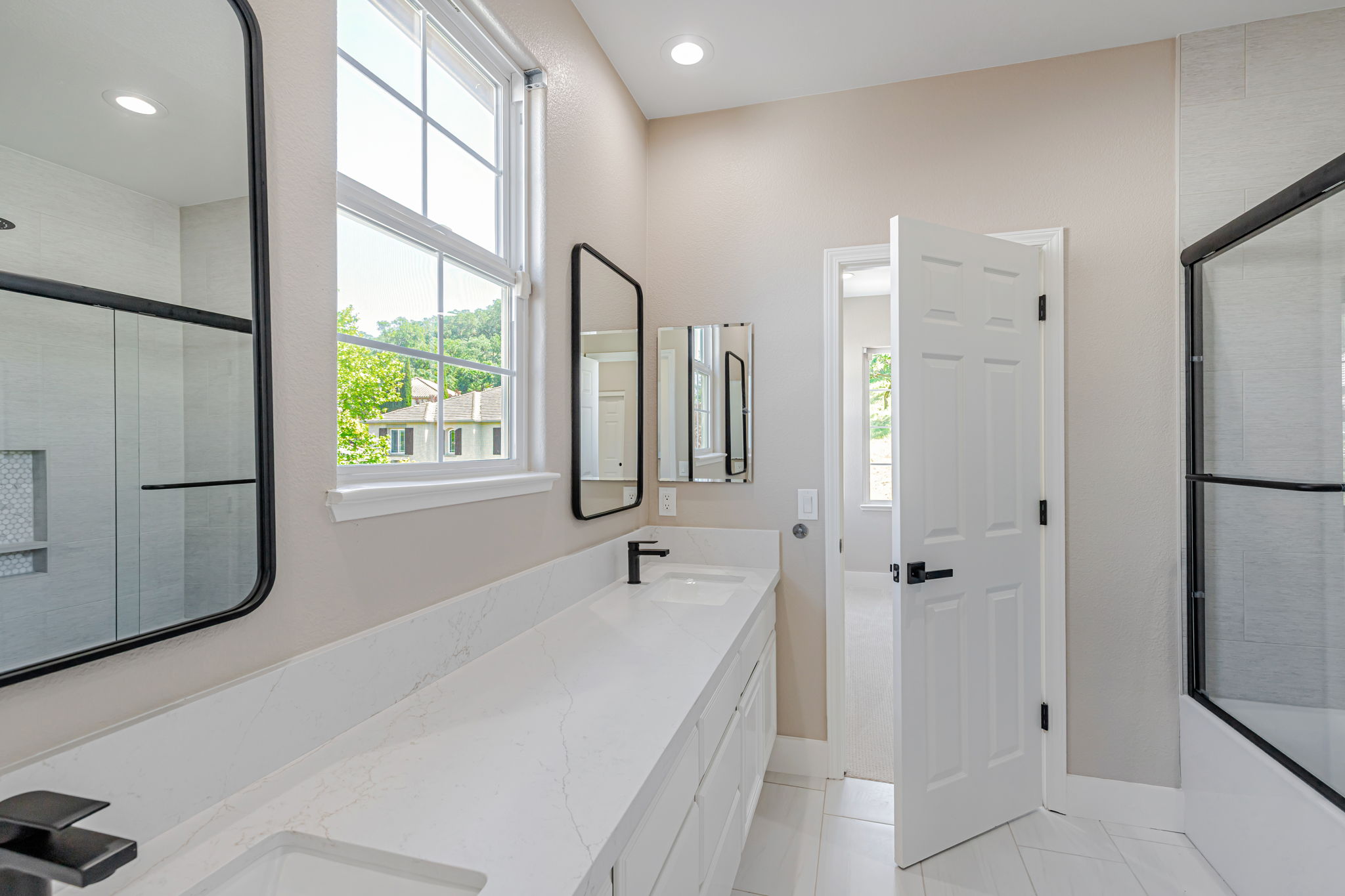 053_2892 Birkdale Ct 