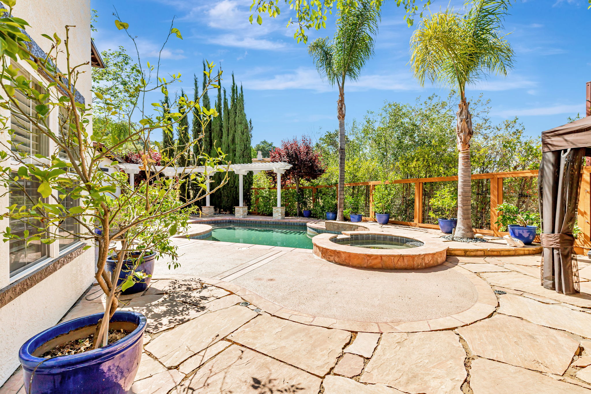 065_2892 Birkdale Ct 