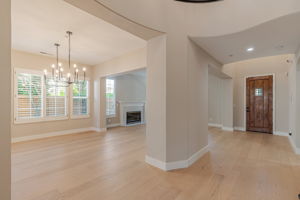 012_2892 Birkdale Ct 