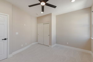 033_2892 Birkdale Ct 