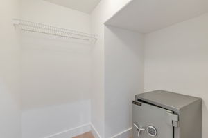 061_2892 Birkdale Ct 