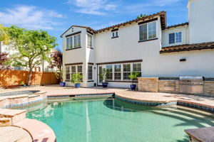 068_2892 Birkdale Ct 