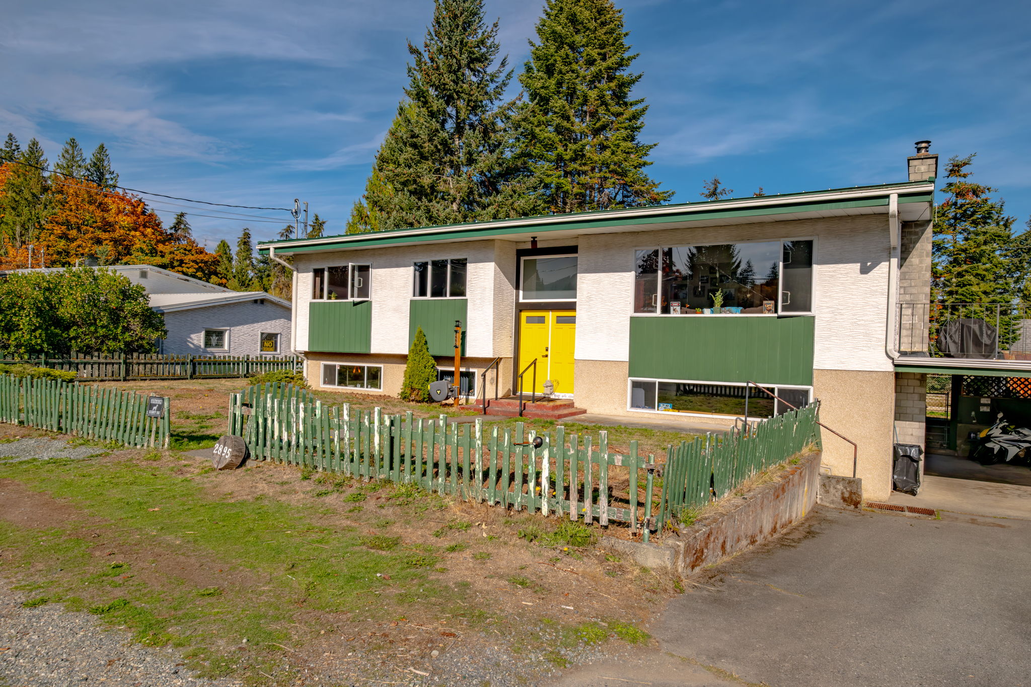  Photo 69