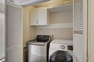 Shurburne Dr-022