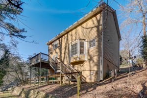 Shurburne Dr-030