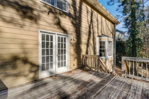 Shurburne Dr-028
