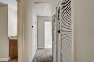Shurburne Dr-021