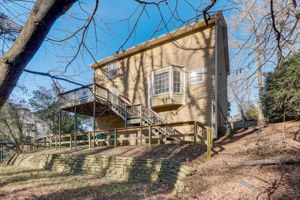 Shurburne Dr-029