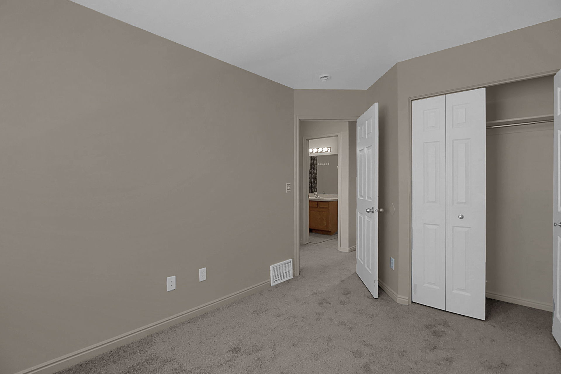  2896 W 3965 S #85B, West Haven, UT 84401, US Photo 13