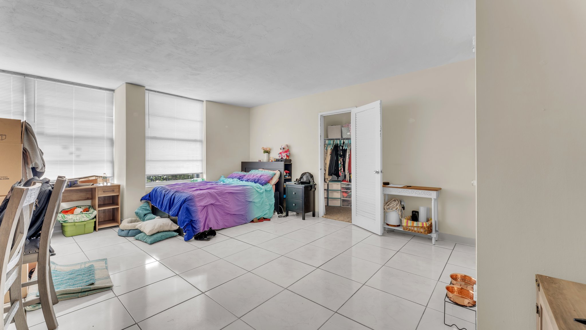 2899 Collins Ave, Miami Beach, FL 33140, USA Photo 11
