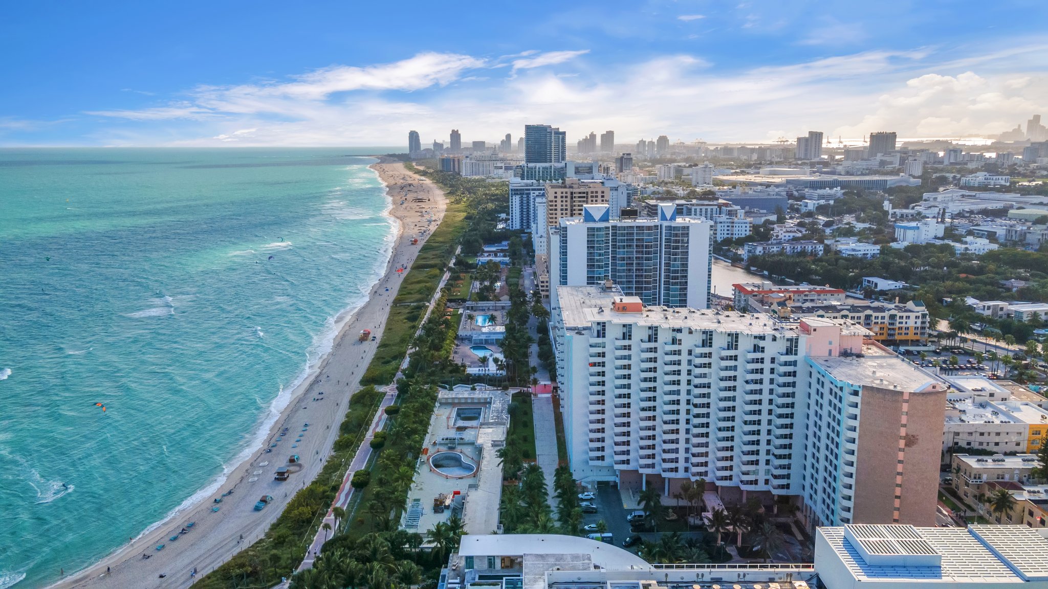 2899 Collins Ave, Miami Beach, FL 33140, USA