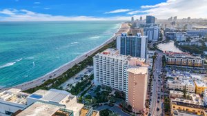 2899 Collins Ave, Miami Beach, FL 33140, USA Photo 5