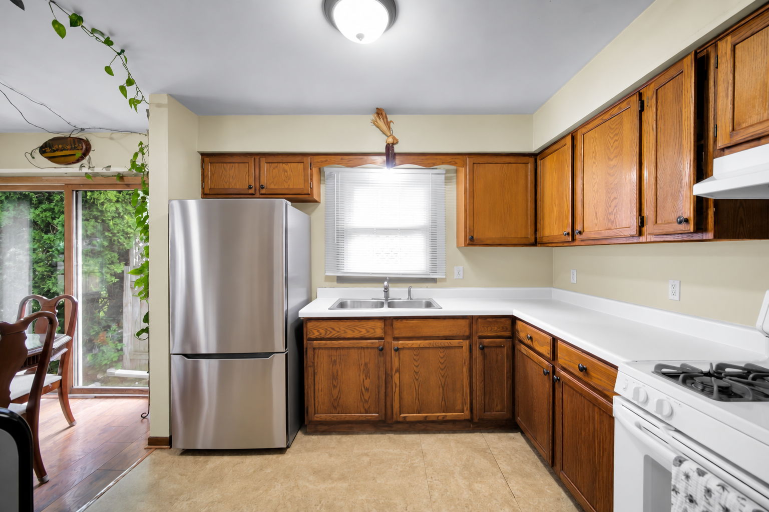 07 — Digitally decluttered - Kitchen