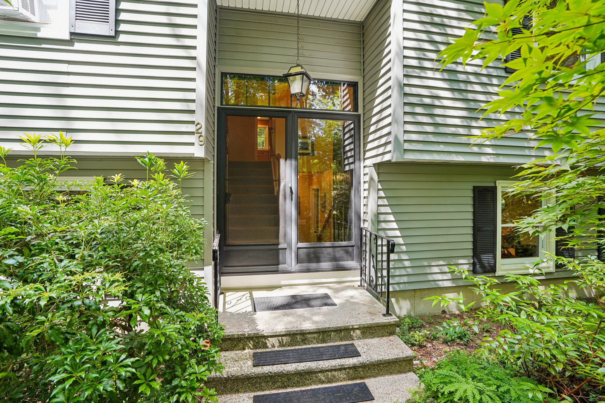 Academy Ave-S2208-002.jpg