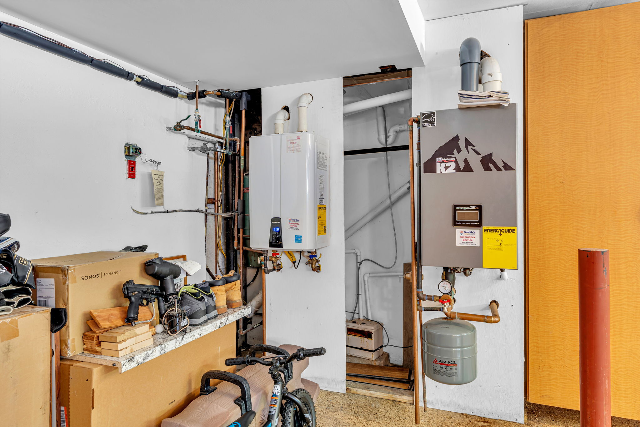 Utility area in built-in garage