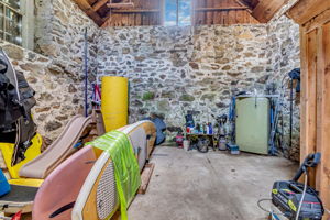 Storage & dressing rm in lakeside cabana