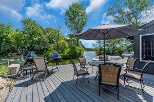 lakeside deck for dining