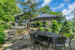 Lakeview dining