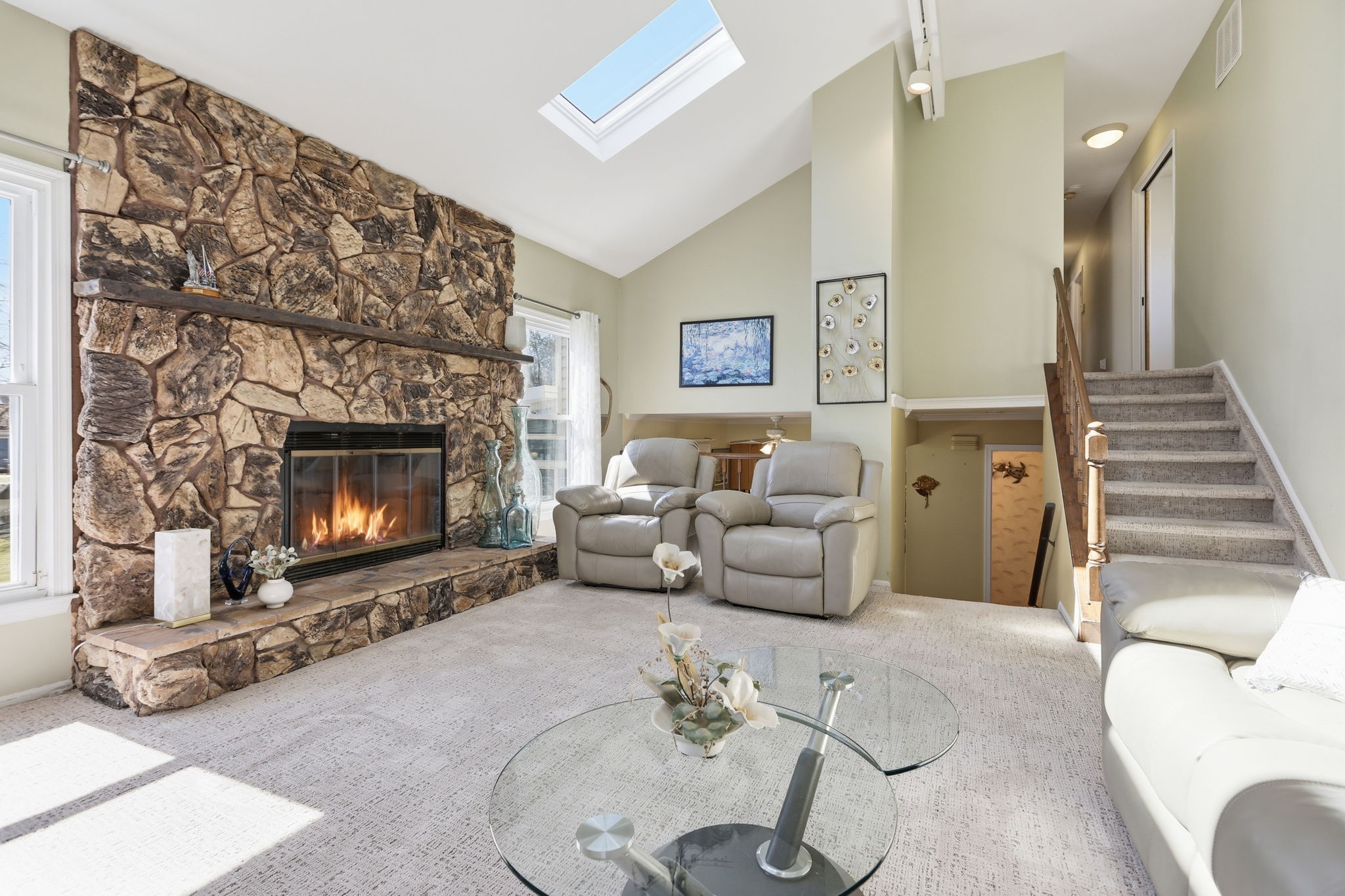 013__0250731_with_fire