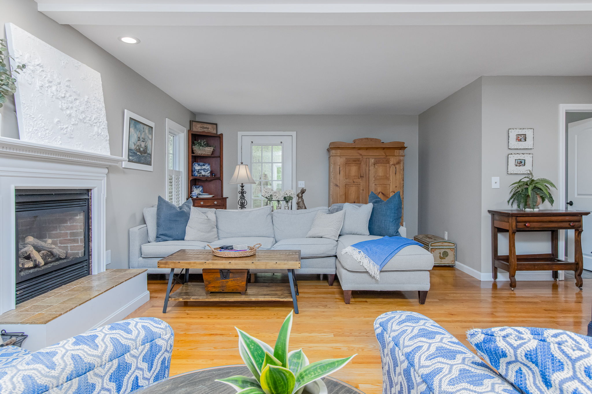 LivingRoom-2