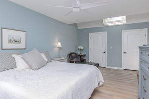 BedroomPrimary-4