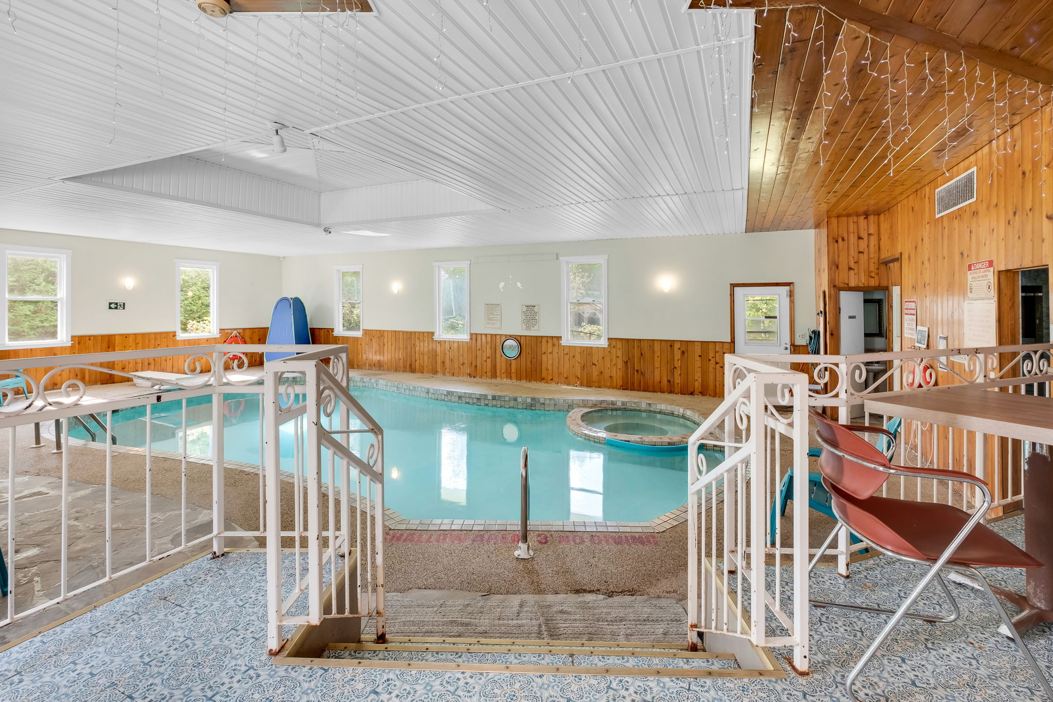 INDDOR POOL