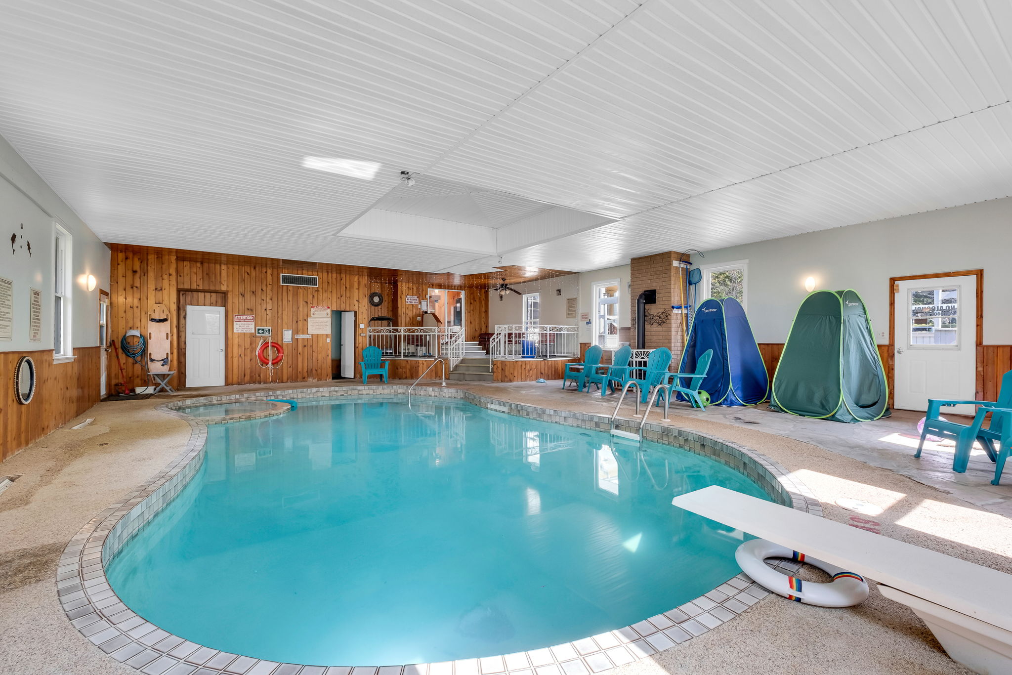 INDDOR POOL