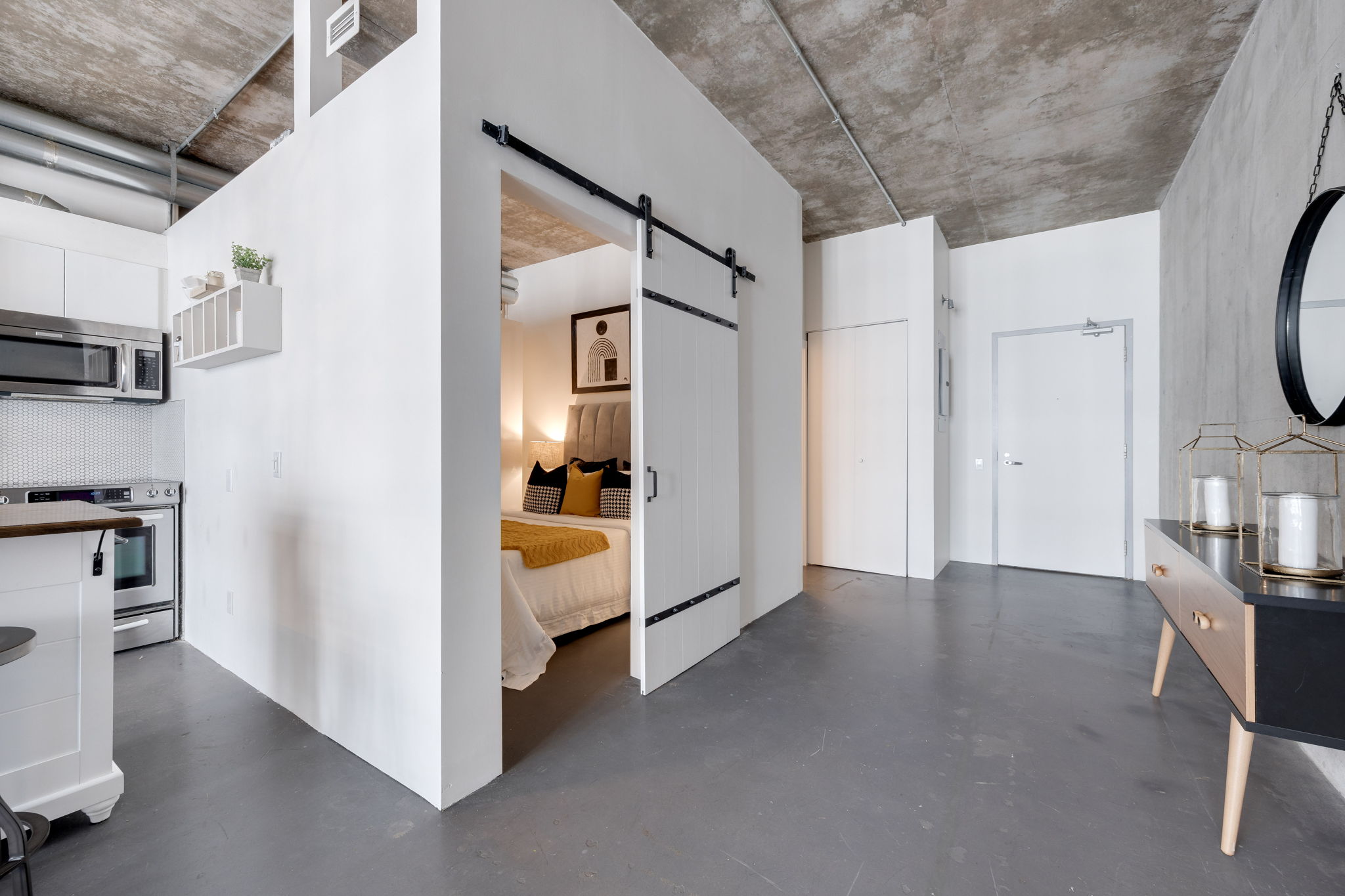 Toronto property showcase — delivered property photograph 24
