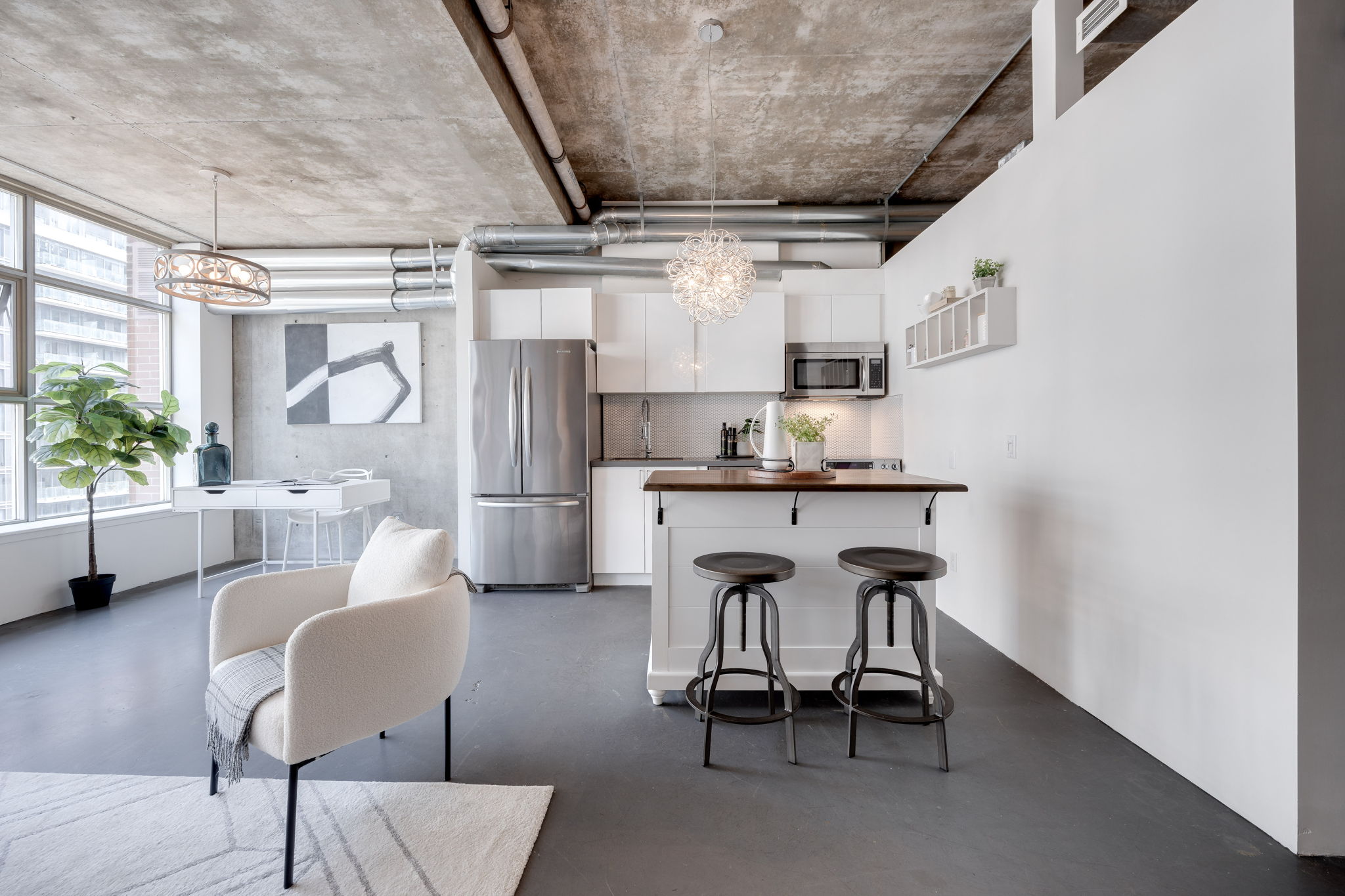 Toronto property showcase — delivered property photograph 12
