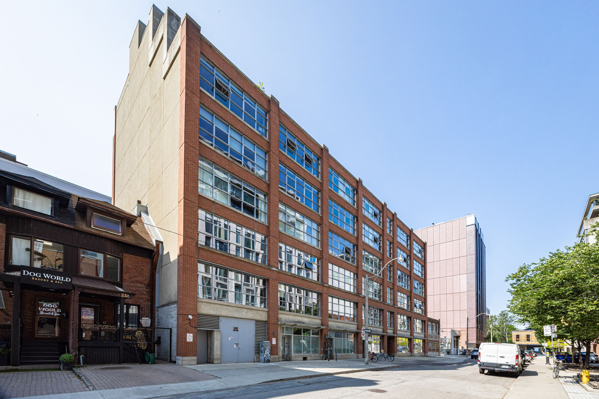 Toronto property showcase — delivered property photograph 3
