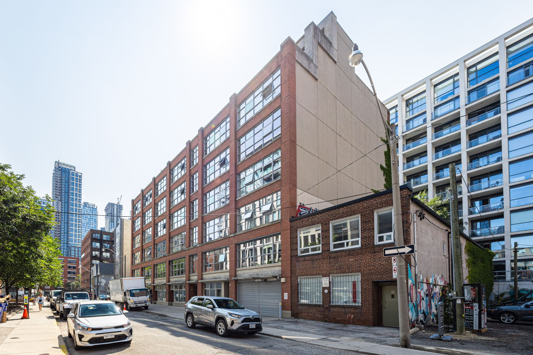 Toronto property showcase — delivered property photograph 2