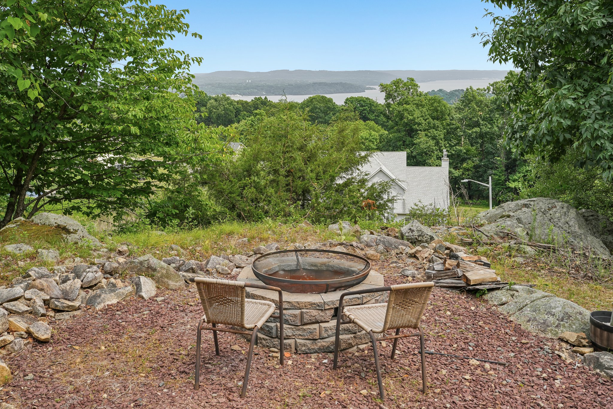 Dunderberg Rd-S1906-051.jpg