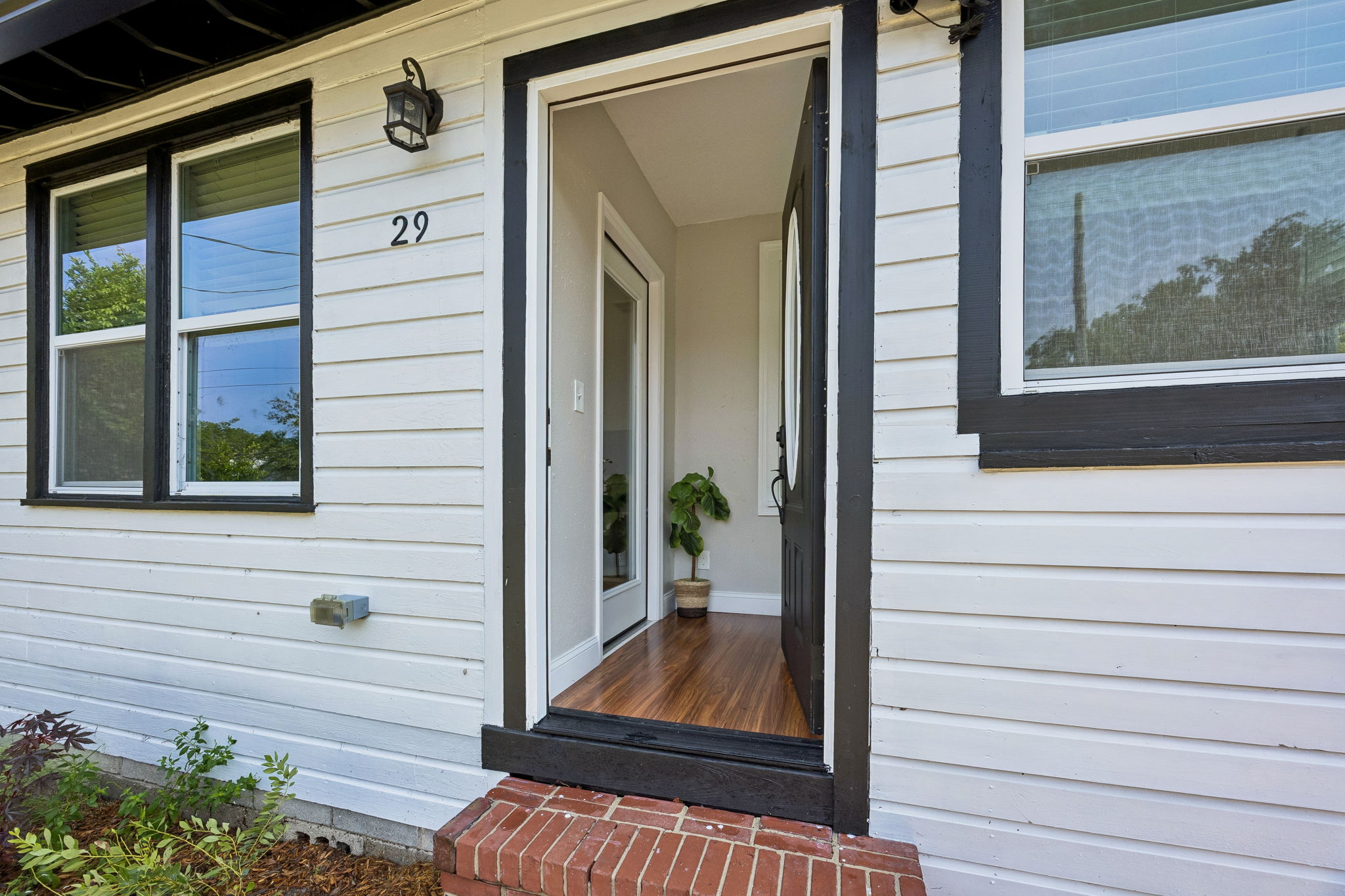 Front Entry Detail