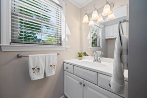 29 Edmands Rd, North Andover, MA 01845, USA Photo 21