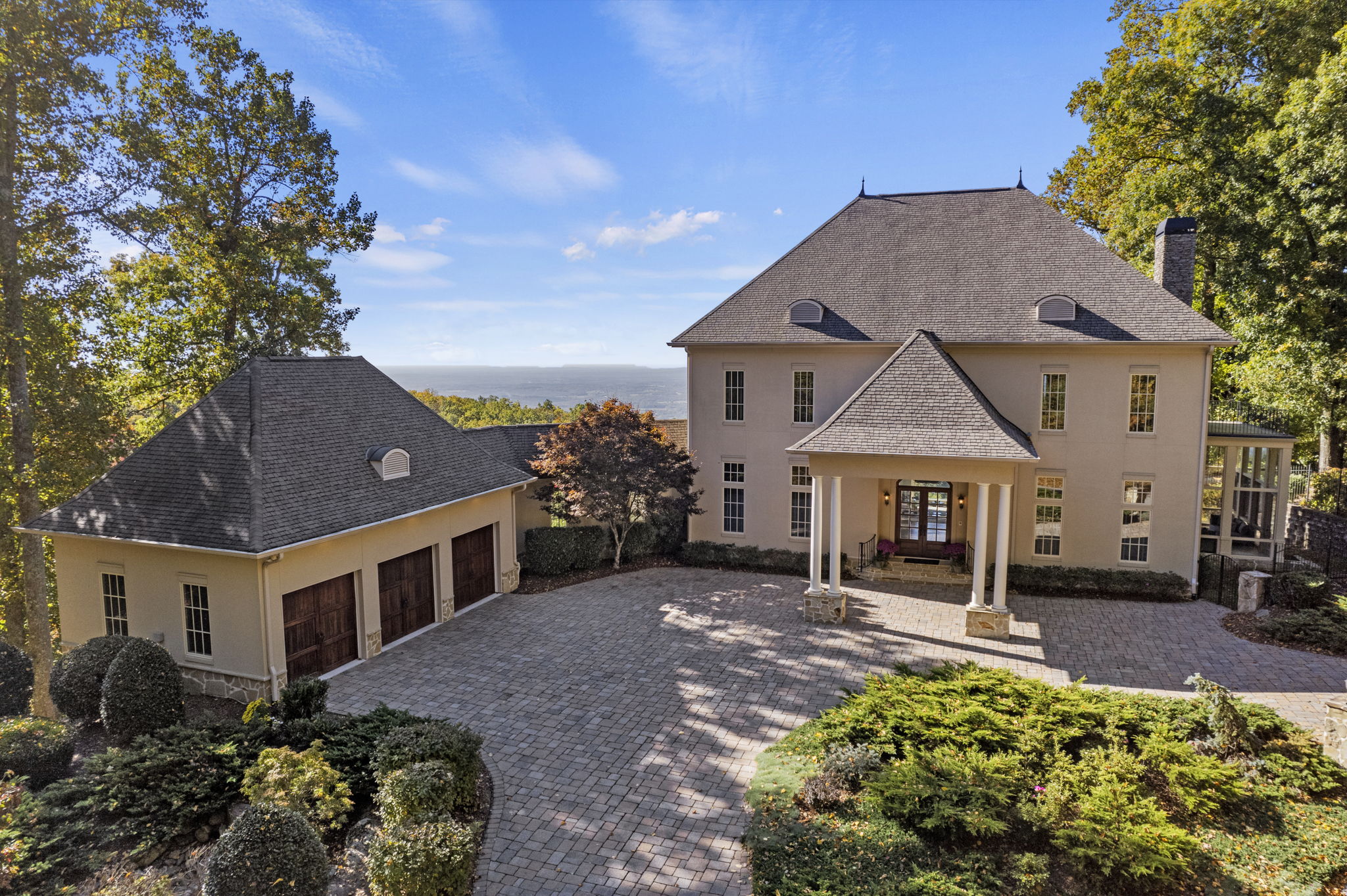 29 Falling Star Way, Landrum, SC 29356, USA