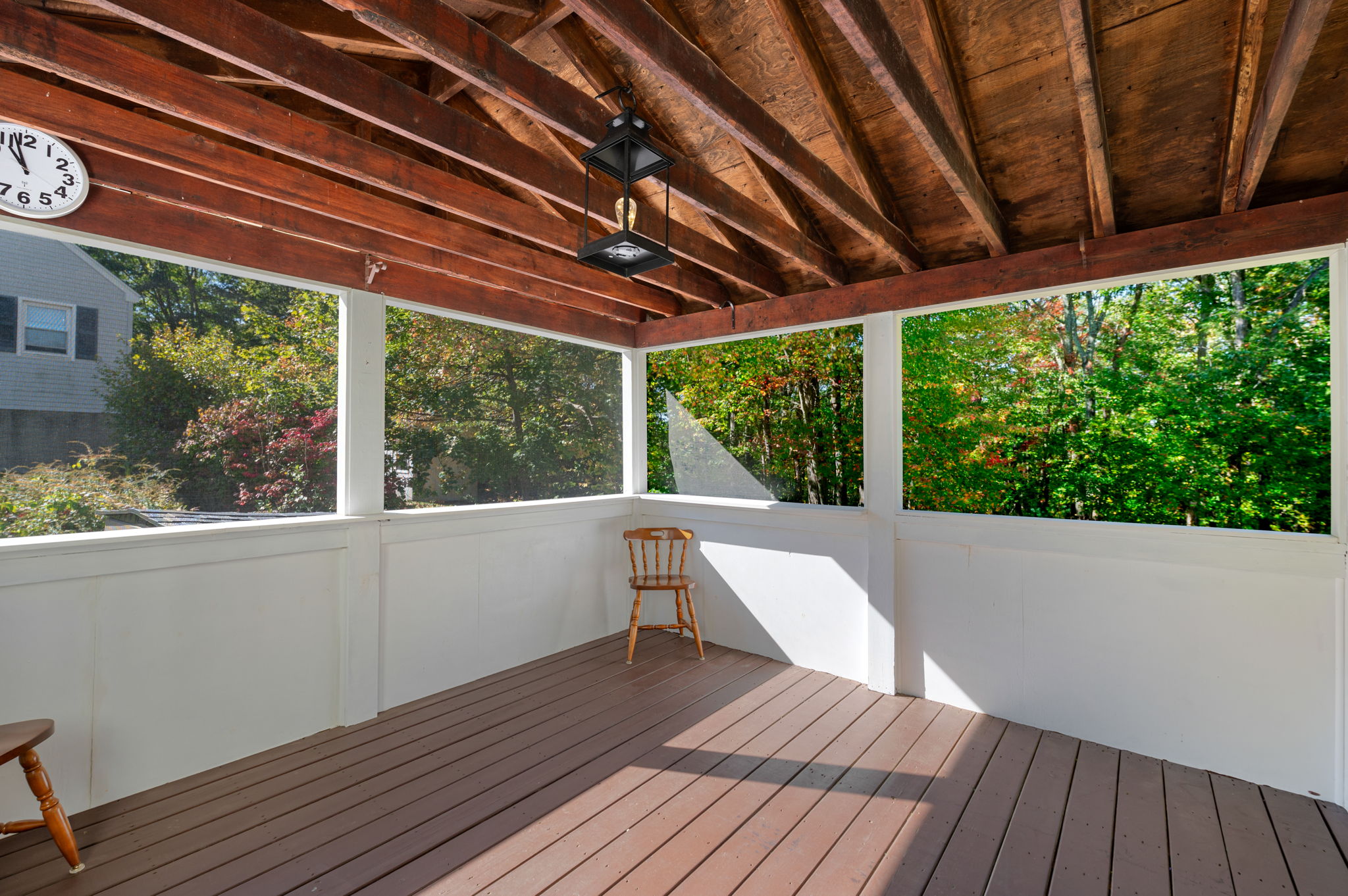 Screened-in Porch