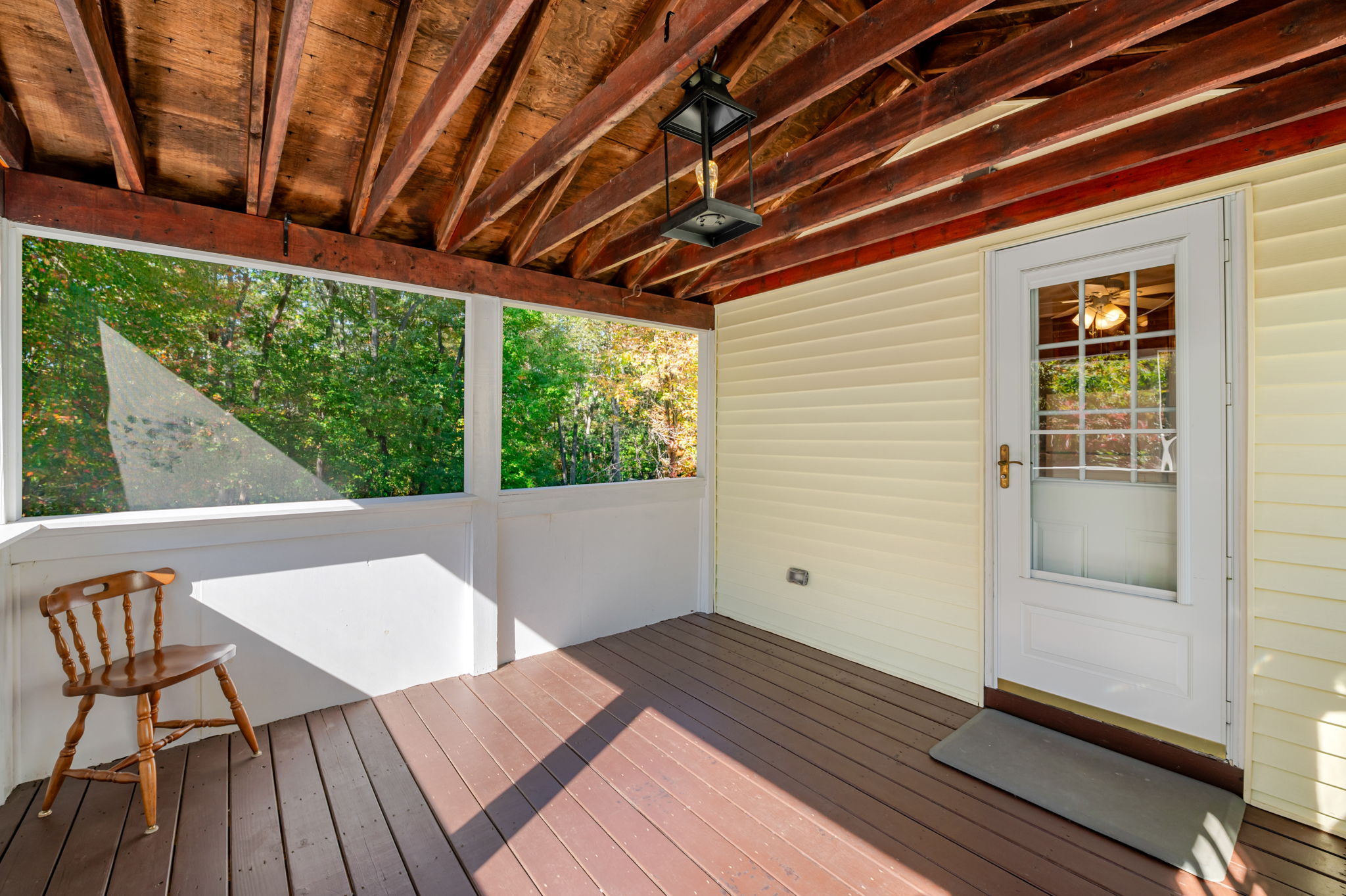 Screened-in Porch