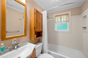 1st Floor Bathroom